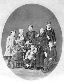 Семья Ульяновых в 1879 году.